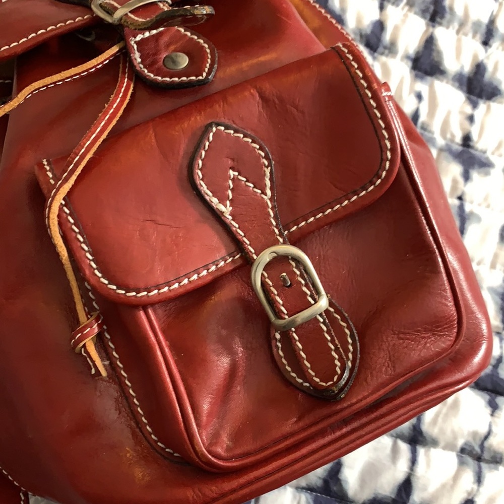 Handmade Italian Leather Backpack - Picture 6 of 14